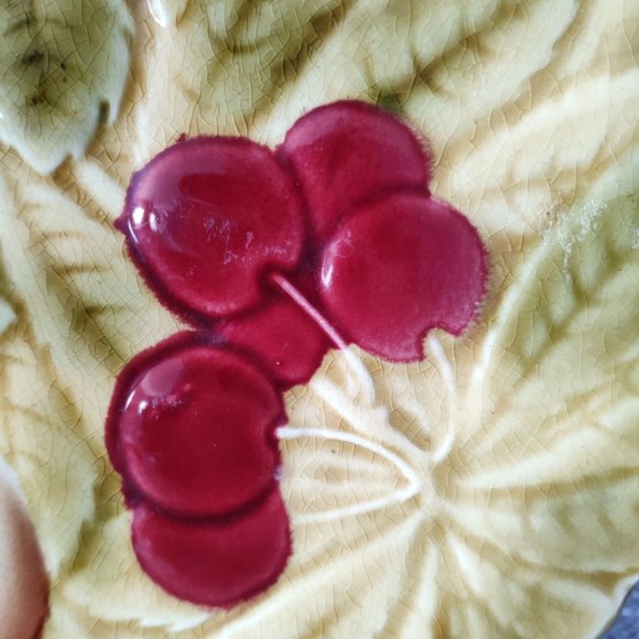 VTG Sarreguemines France Majolica Relief Fruit Platter 11.75" - Picture 5 of 12